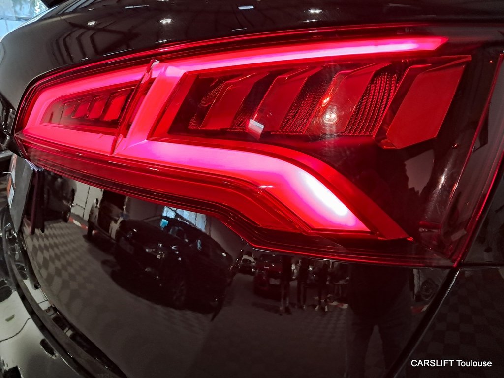 Audi SQ5 - Photo 11