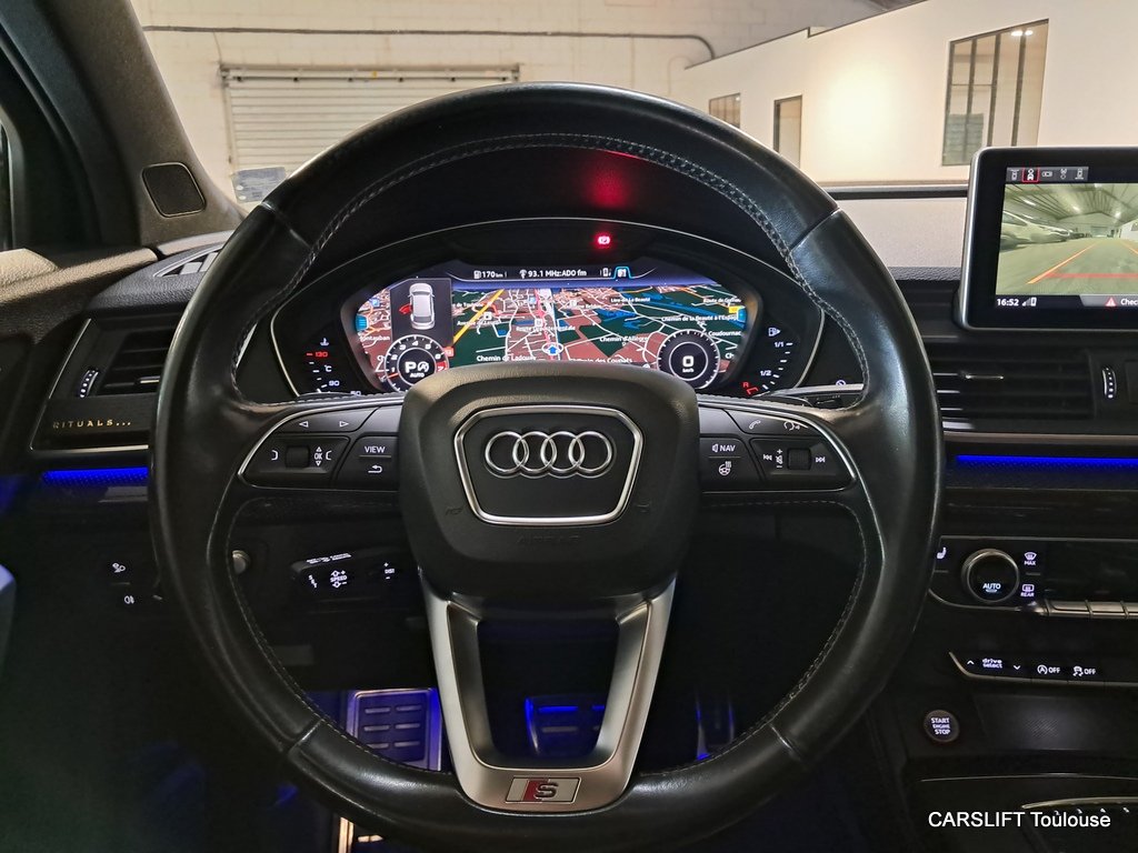 Audi SQ5 - Photo 18