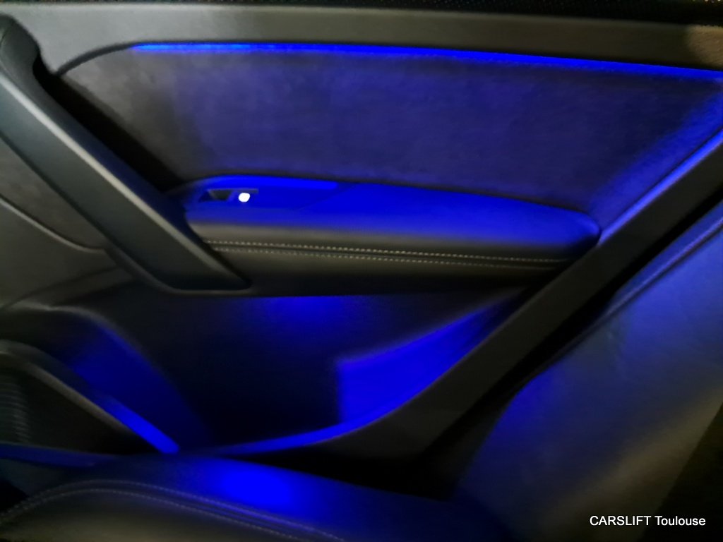 Audi SQ5 - Photo 19