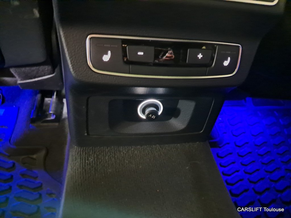 Audi SQ5 - Photo 21