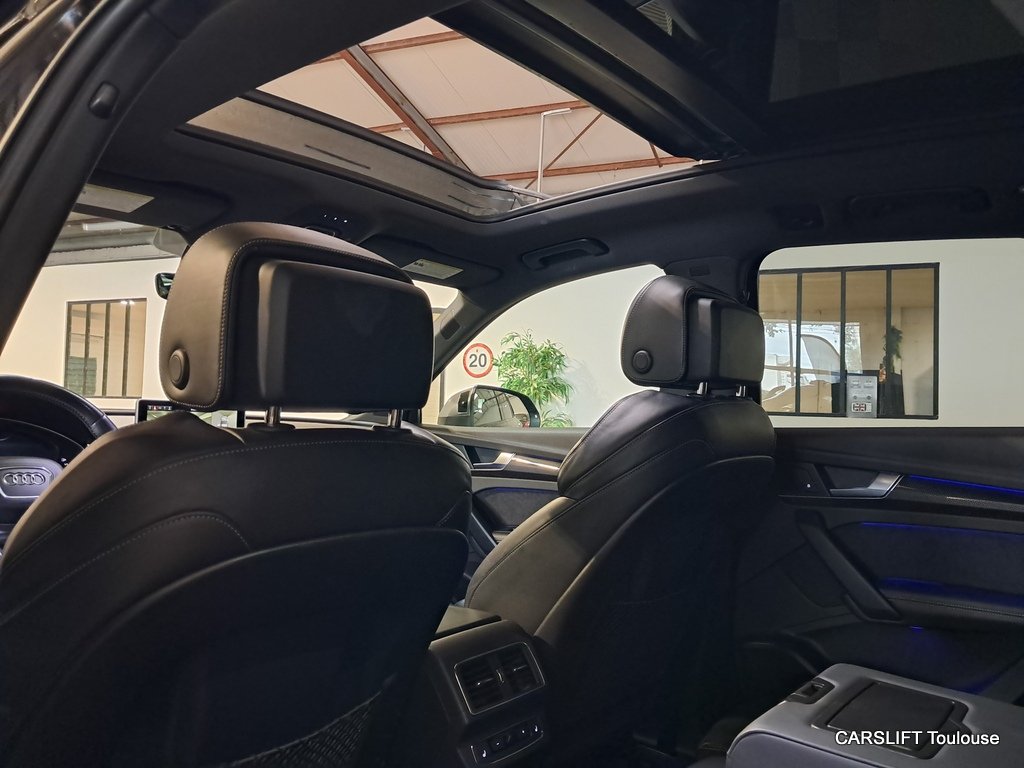 Audi SQ5 - Photo 22