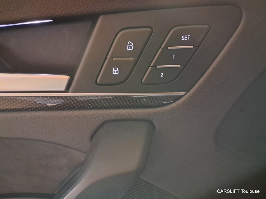 Audi SQ5 - Photo 25
