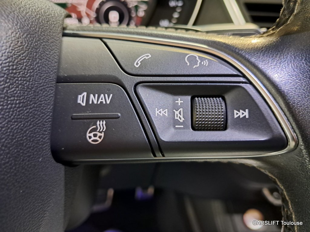 Audi SQ5 - Photo 32