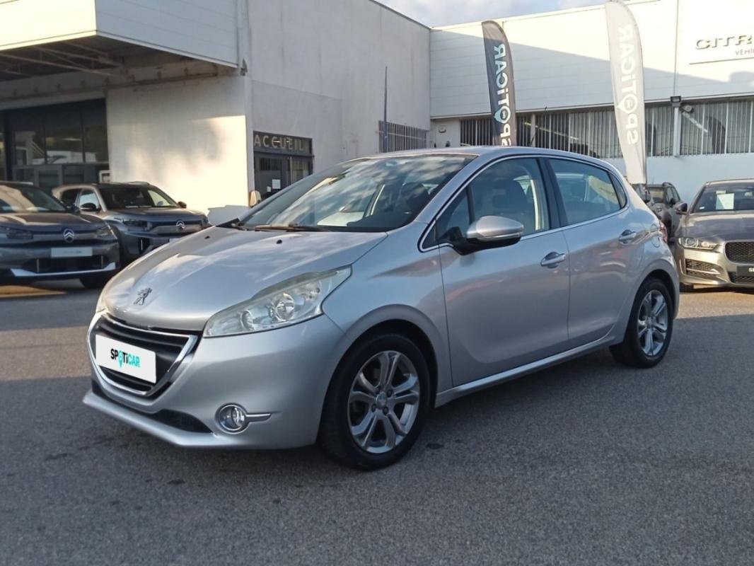 Peugeot 208 - Photo 42