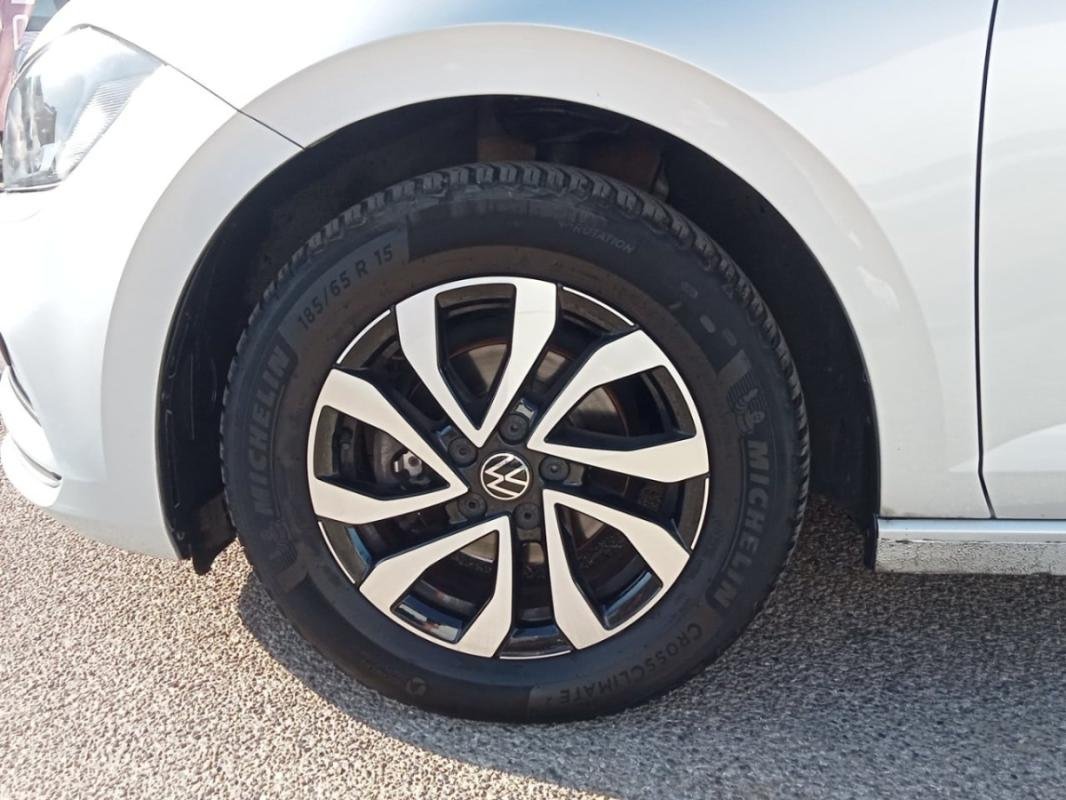 Volkswagen Polo - Photo 11
