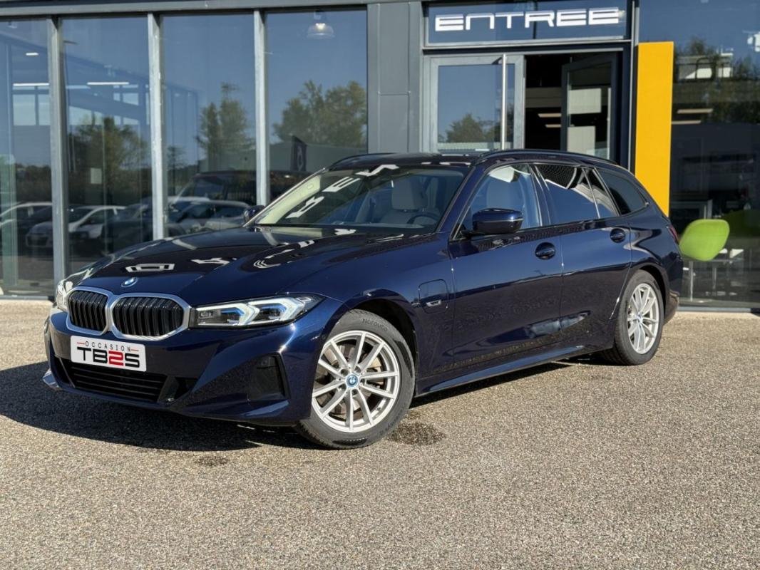 BMW Série 3 - Photo 2
