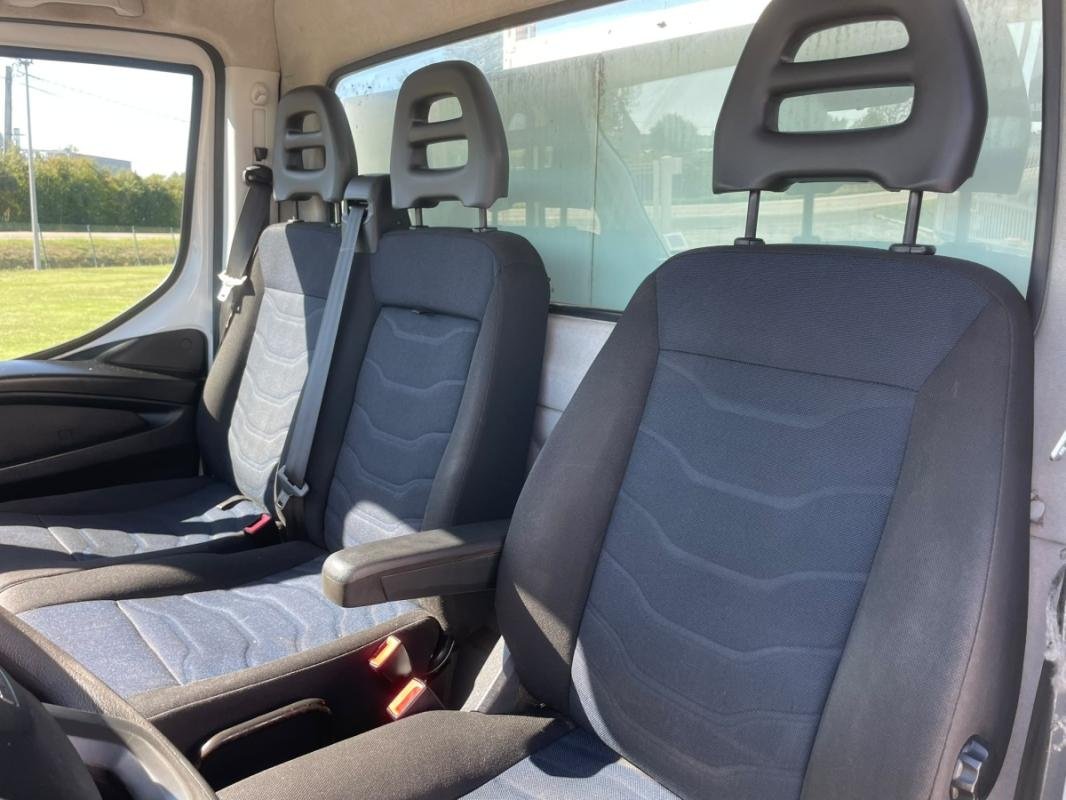 Iveco Daily - Photo 19