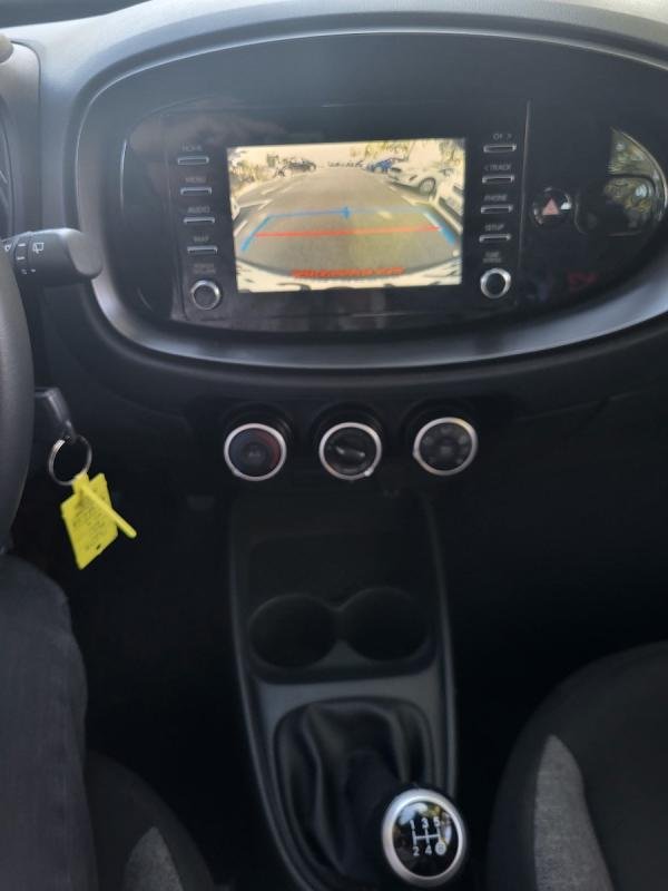 Toyota aygo x - Photo 11