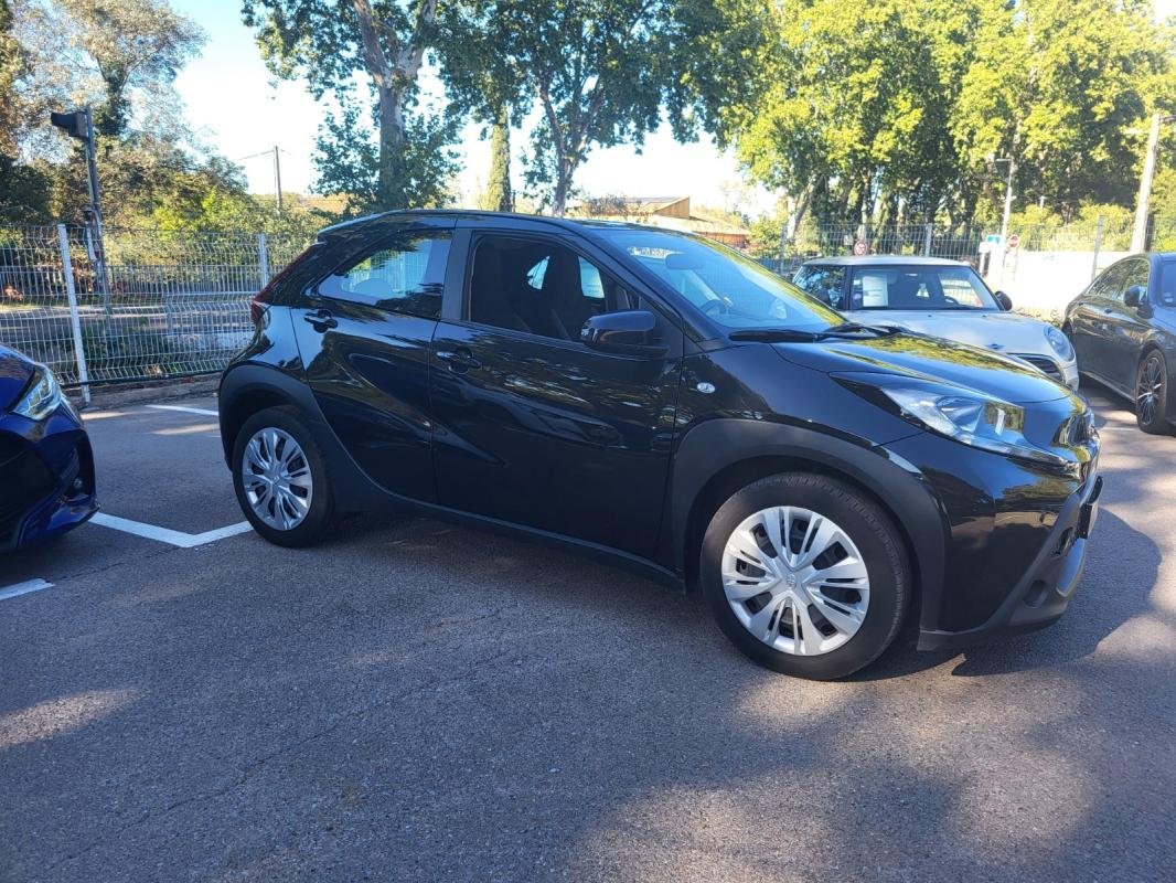 Toyota aygo x - Photo 3