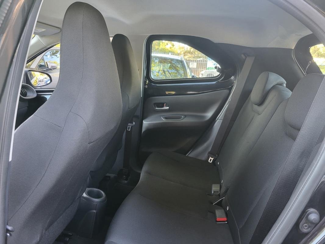 Toyota aygo x - Photo 7