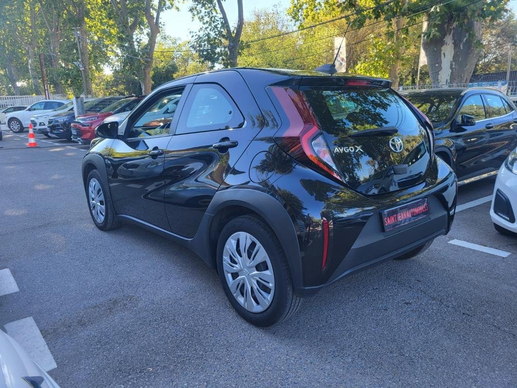 Toyota aygo x - Photo 8