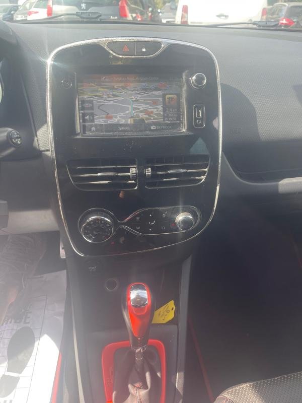Renault Clio - Photo 13