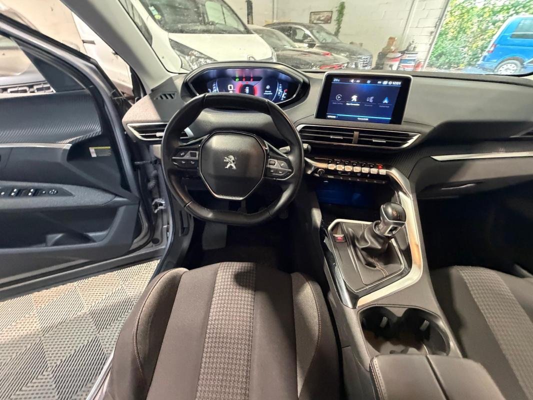 Peugeot 3008 - Photo 17
