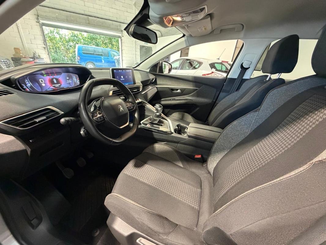 Peugeot 3008 - Photo 9