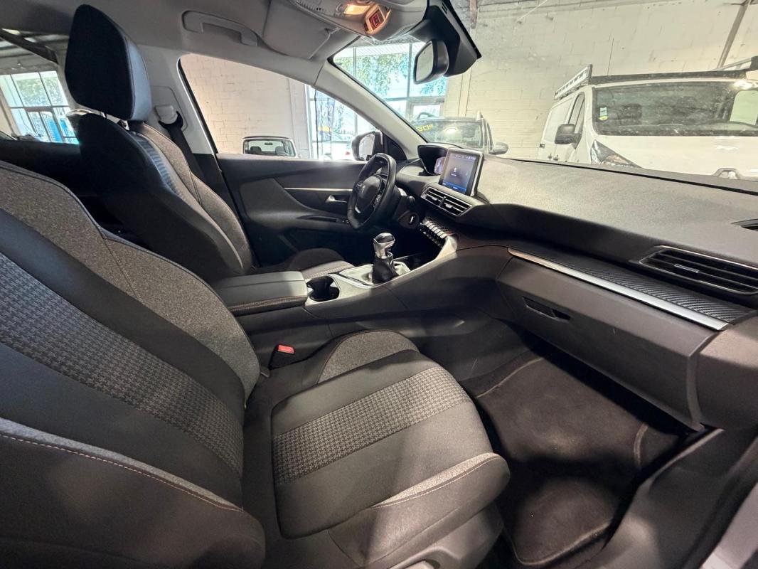 Peugeot 3008 - Photo 10