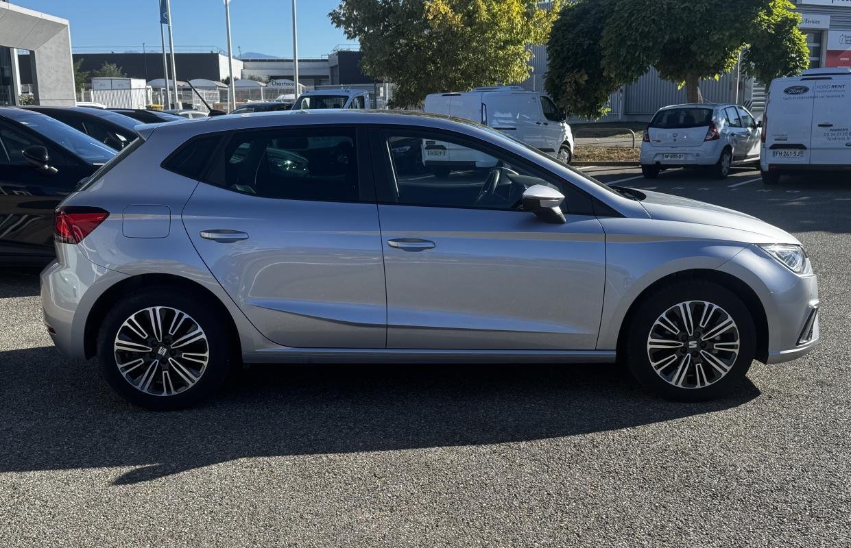Seat Ibiza - Photo 4