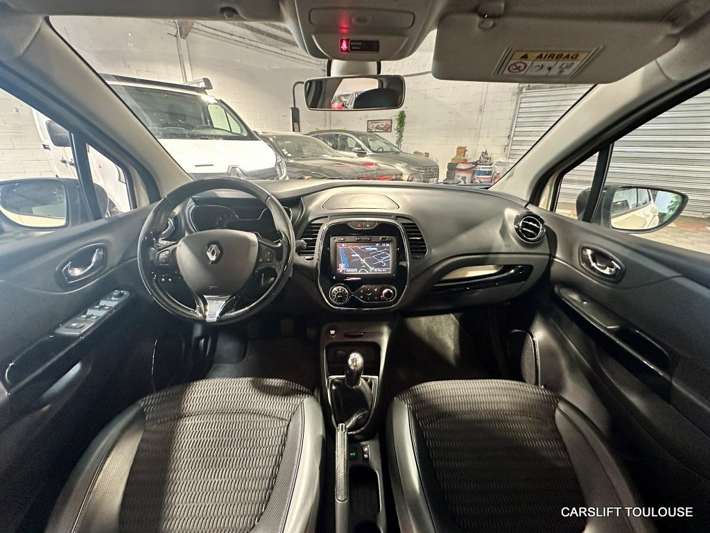 Renault Captur - Photo 10