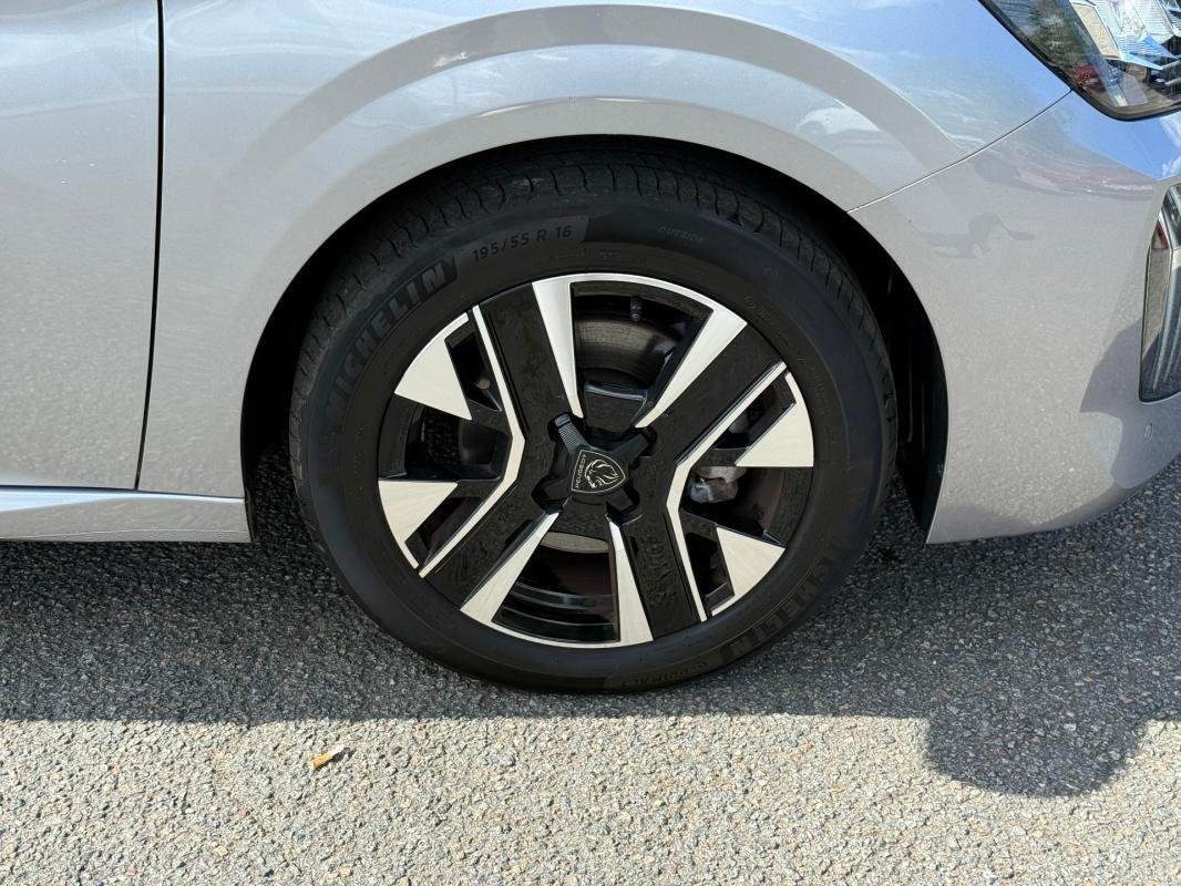 Peugeot 208 - Photo 21
