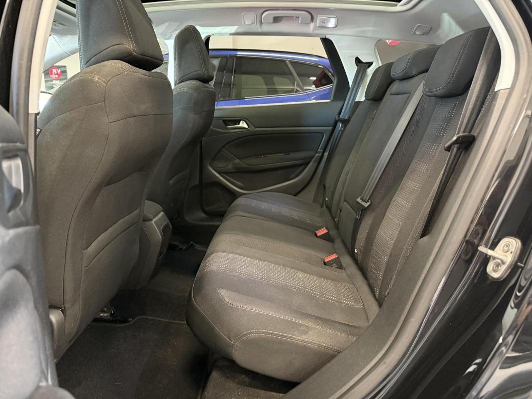 Peugeot 308 - Photo 12