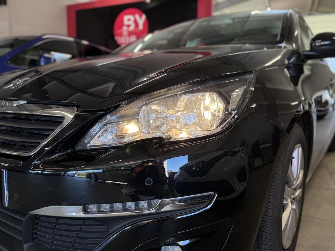 Peugeot 308 - Photo 26