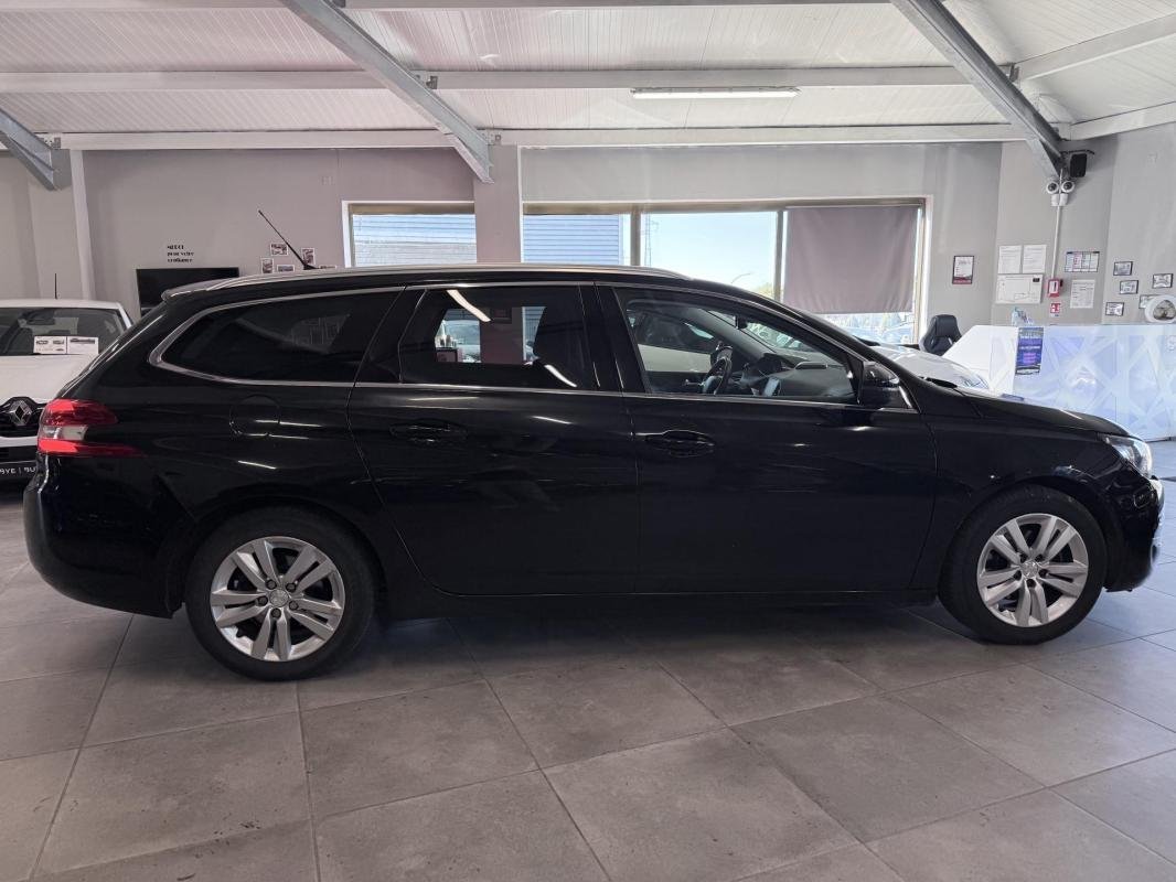 Peugeot 308 - Photo 30