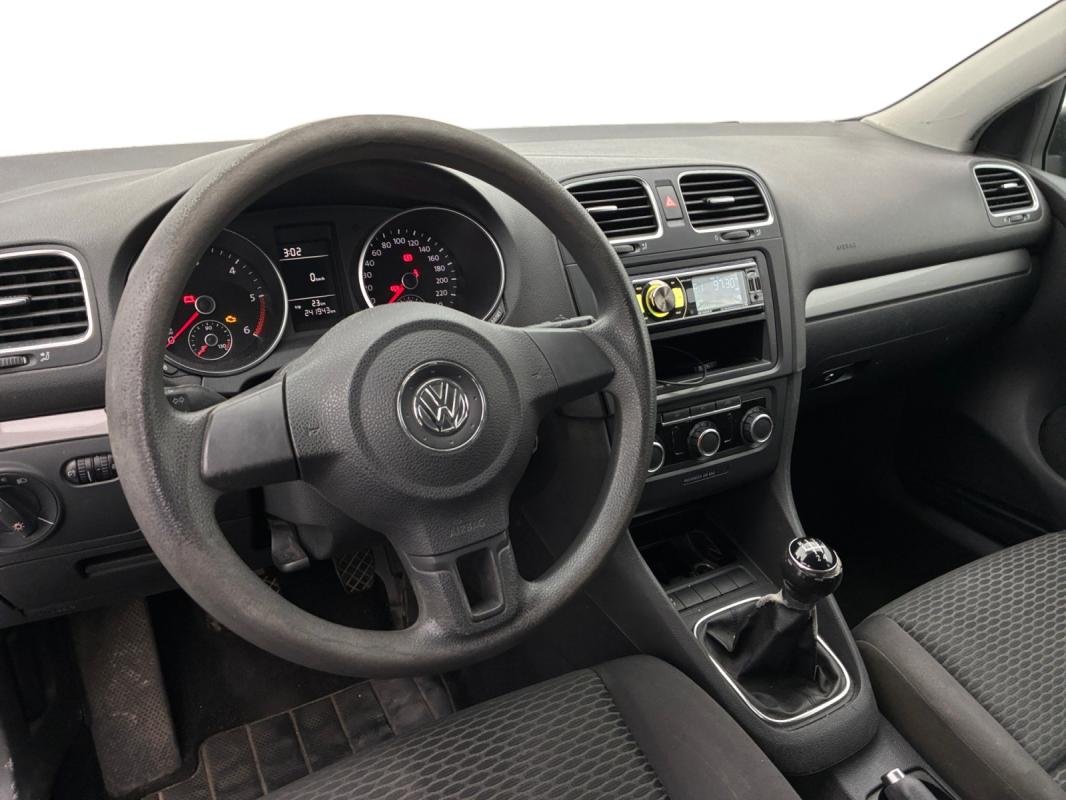 Volkswagen Golf - Photo 10