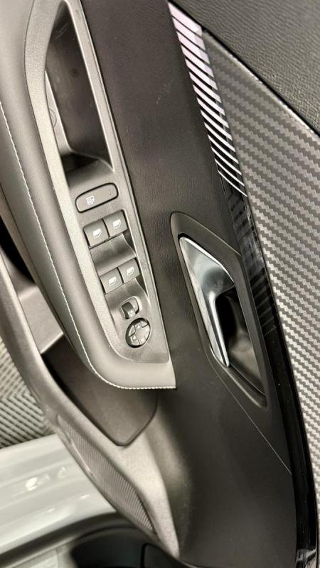 Peugeot 208 - Photo 20
