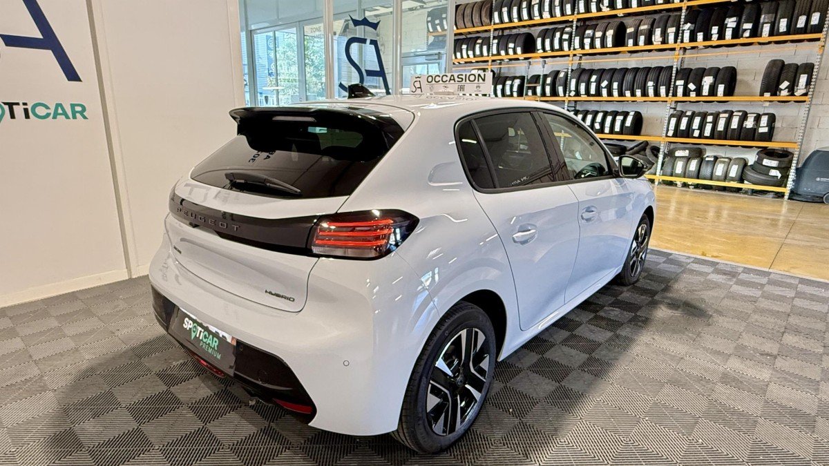Peugeot 208 - Photo 7