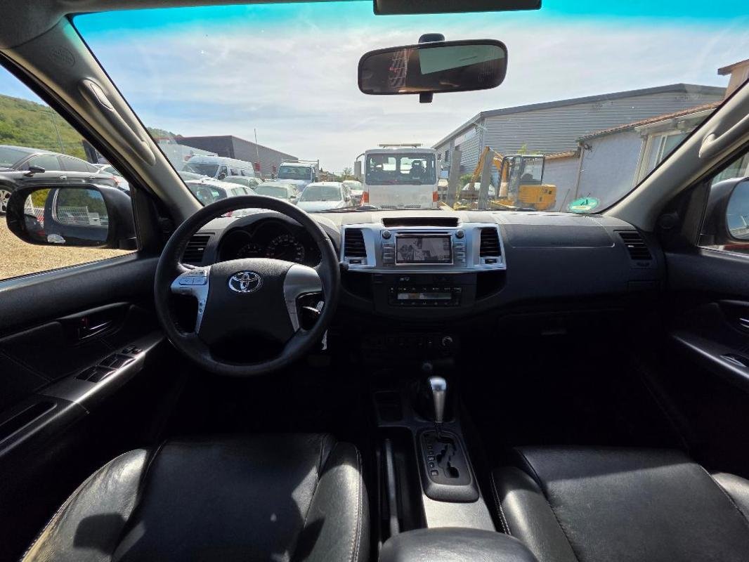 Toyota Hilux - Photo 14