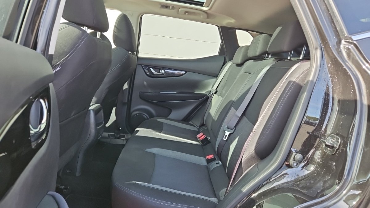 Nissan Qashqai - Photo 12