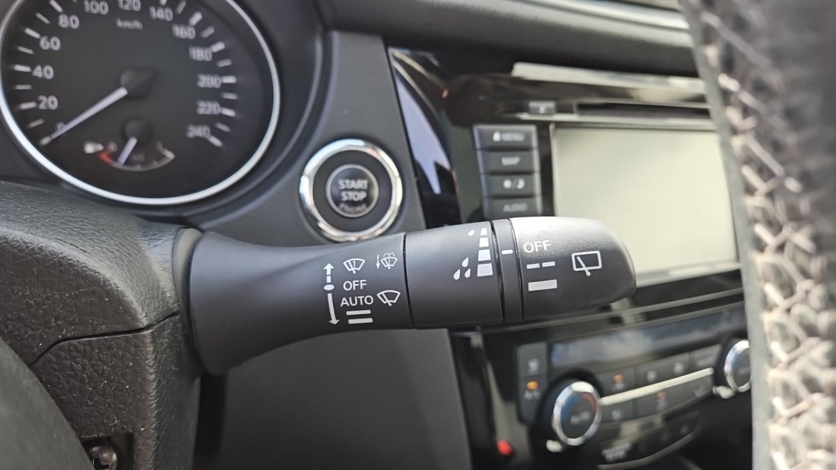 Nissan Qashqai - Photo 22