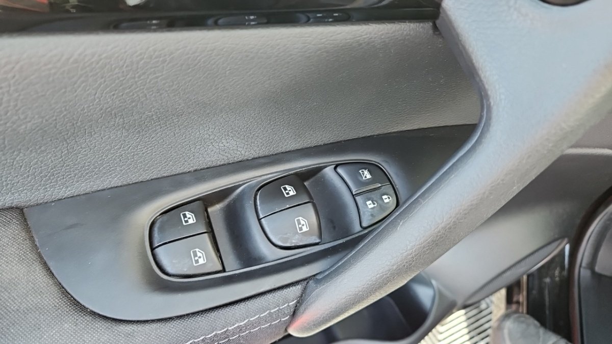 Nissan Qashqai - Photo 26
