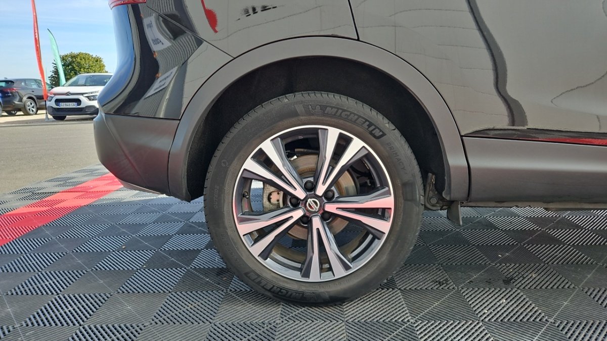 Nissan Qashqai - Photo 8