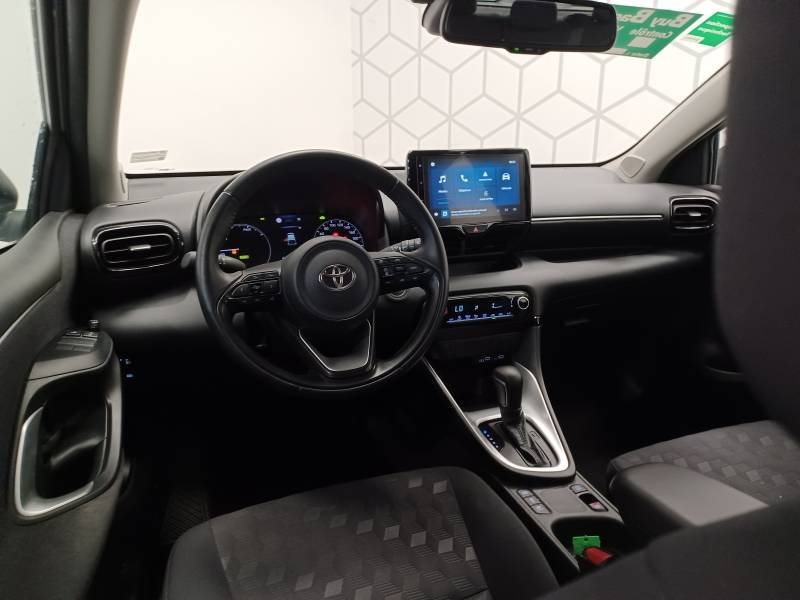 Toyota Yaris - Photo 11