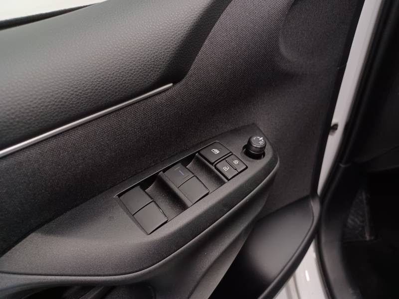 Toyota Yaris - Photo 15