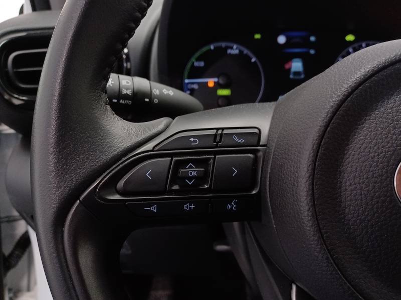 Toyota Yaris - Photo 19