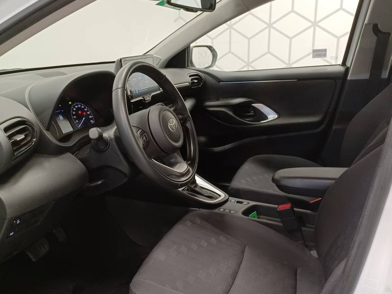 Toyota Yaris - Photo 10