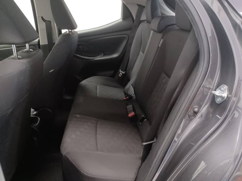 Toyota Yaris - Photo 13