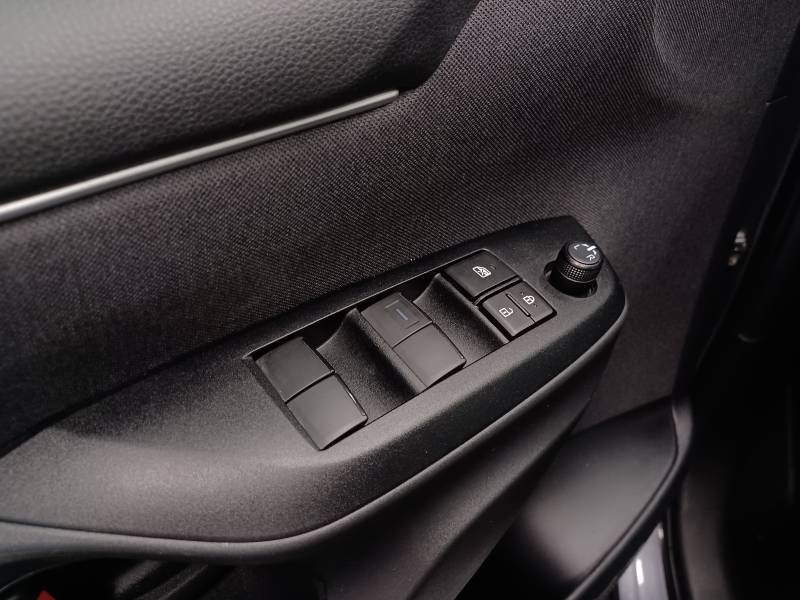 Toyota Yaris - Photo 15