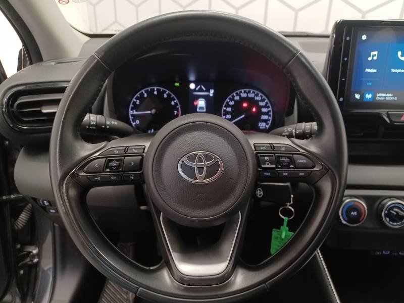 Toyota Yaris - Photo 17