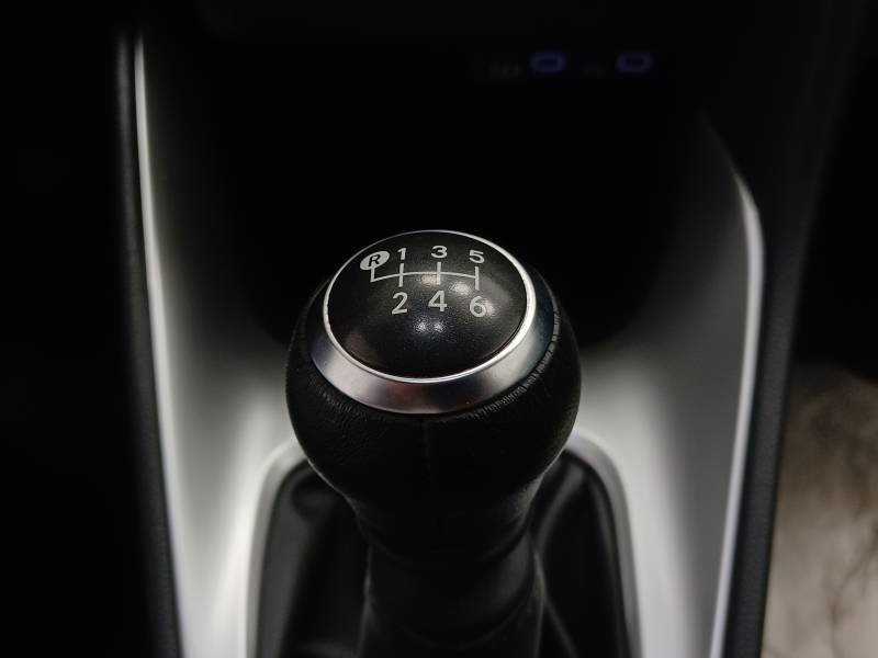 Toyota Yaris - Photo 21