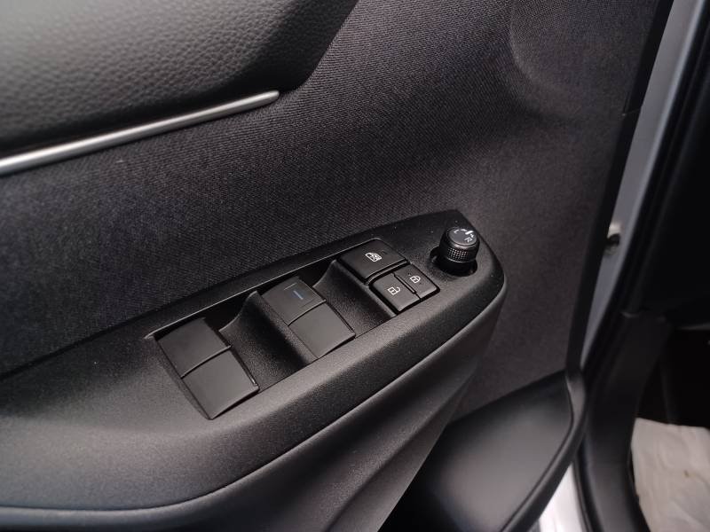 Toyota Yaris - Photo 14