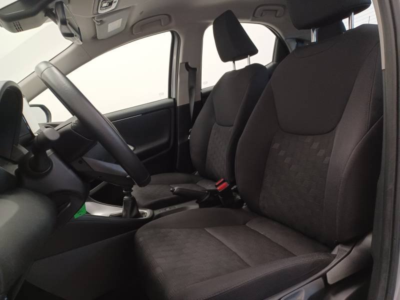 Toyota Yaris - Photo 15
