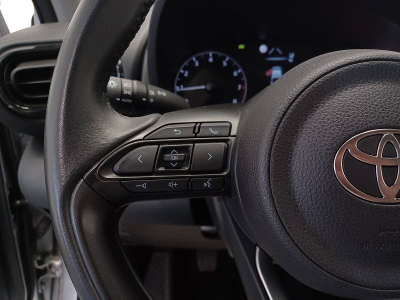 Toyota Yaris - Photo 18