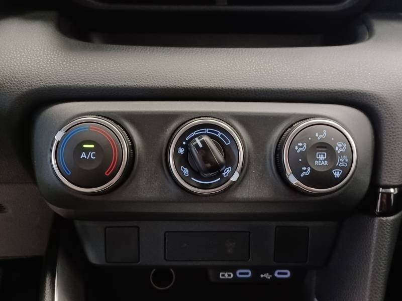 Toyota Yaris - Photo 22