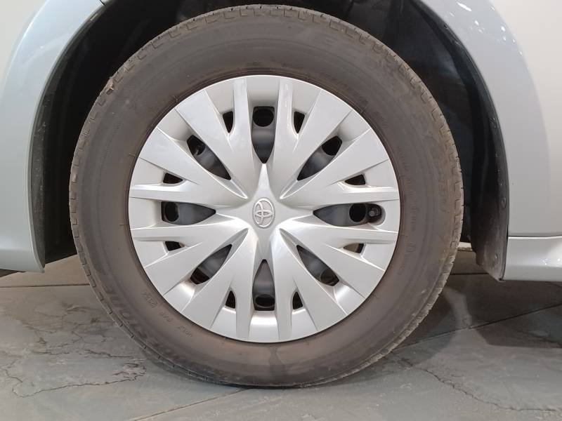 Toyota Yaris - Photo 9