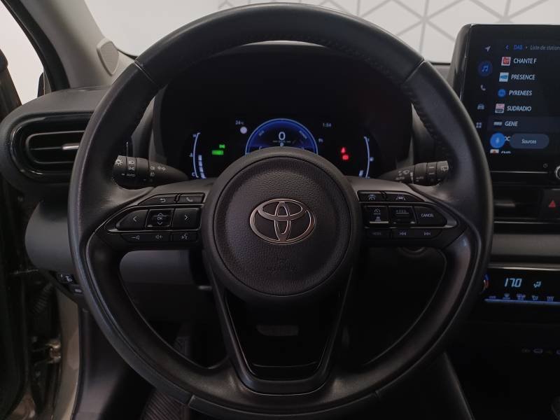 Toyota Yaris - Photo 17