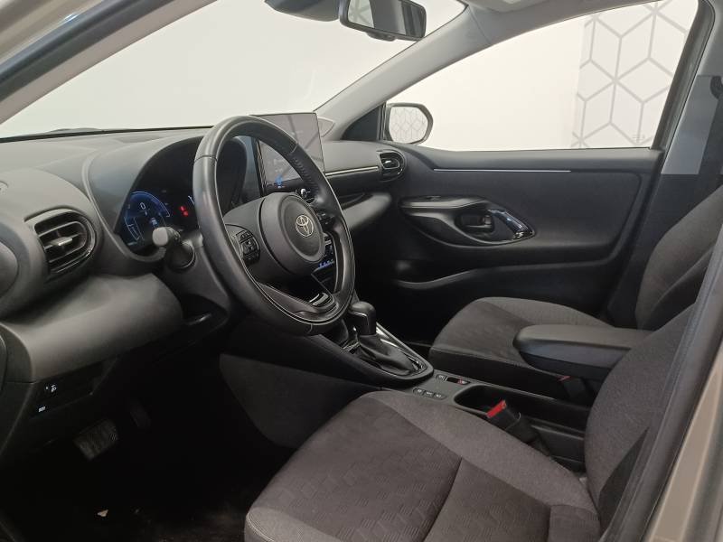 Toyota Yaris - Photo 10