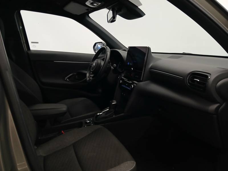 Toyota Yaris - Photo 12