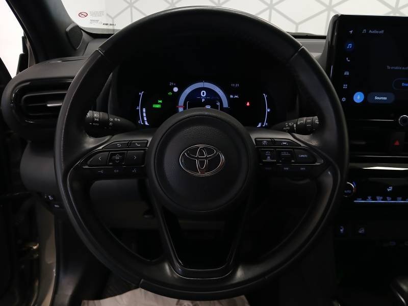 Toyota Yaris - Photo 17
